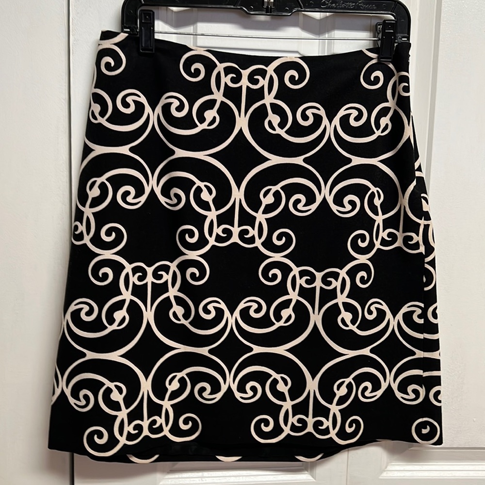 Ann Taylor Black Skirt with Cream Scroll Print